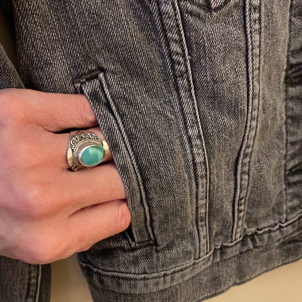 Levi’s Jean Jacket - Picture 3 of 11
